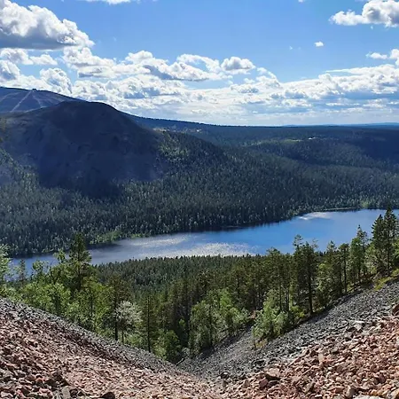 Ylläs Terhakka *